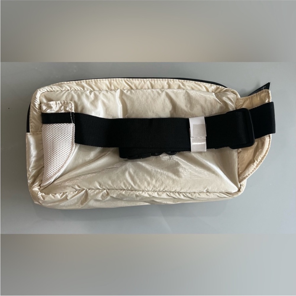 NWOT!! Free People Cream and Black Crossbody Bag - Picture 5 of 5
